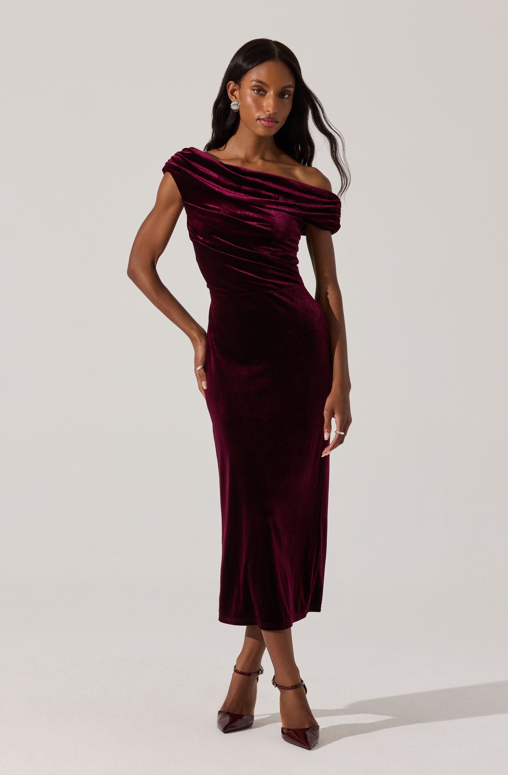 Velvet Off Shoulder Midi Dress - ASTR the Label Velvet Off Shoulder Midi Dress - ASTR the Label