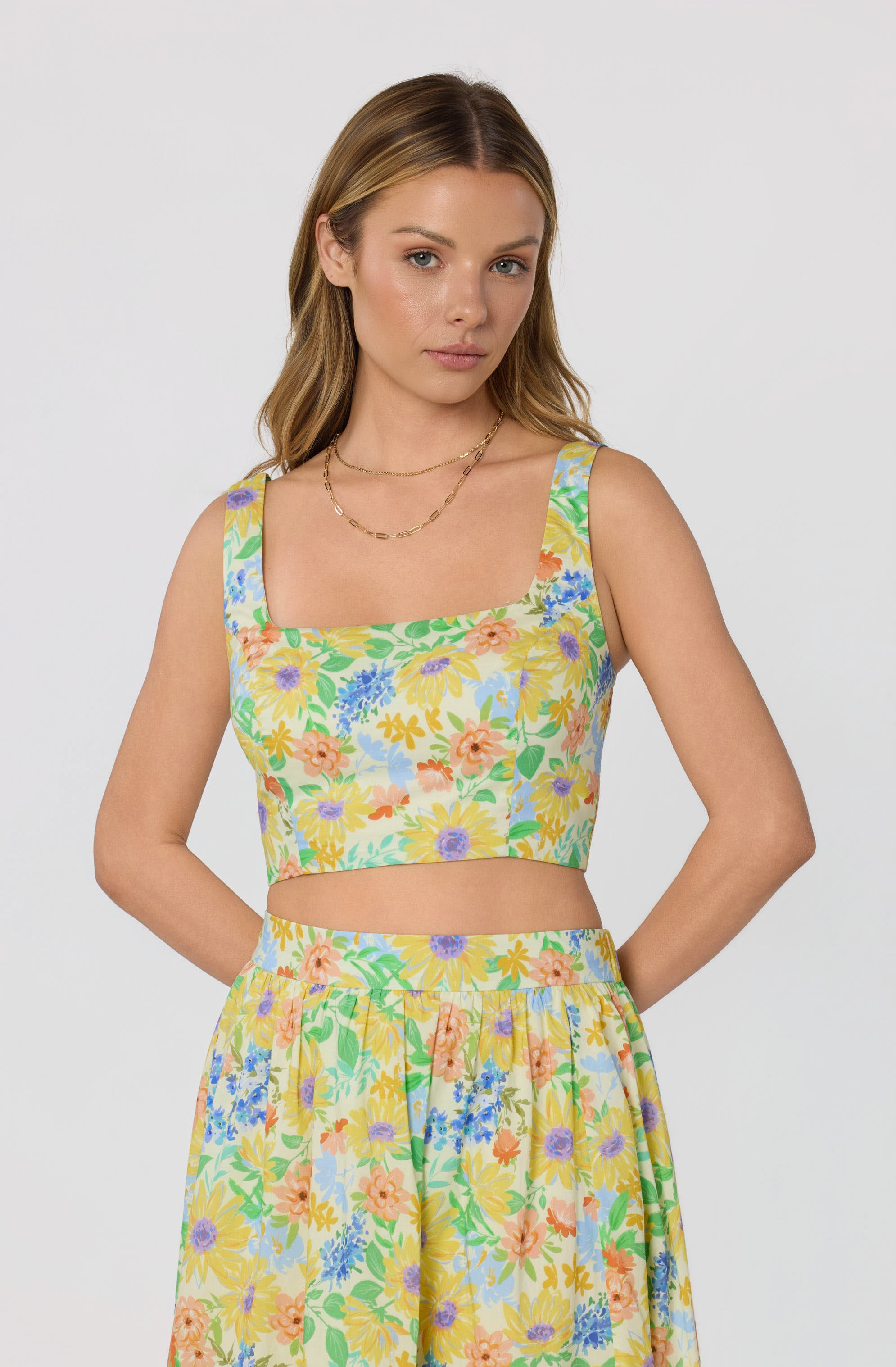 Crop Top Harlyn à Fleurs - Blouse Taille S Col Harlyn - Neuf Avec étiquettes