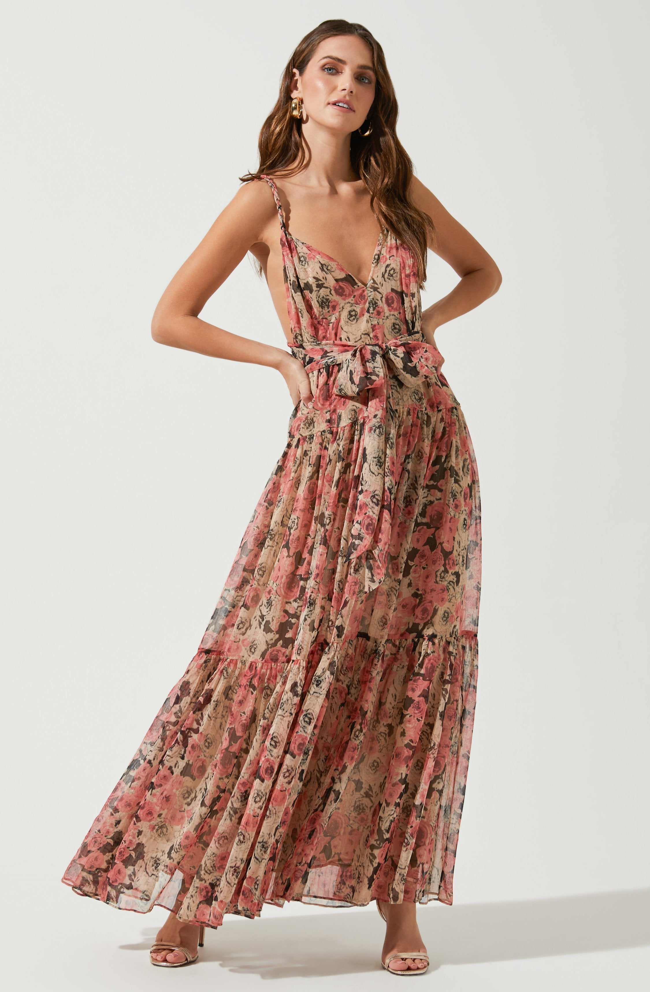 mor velgørenhed gæld Eartha Floral Maxi Dress – ASTR The Label