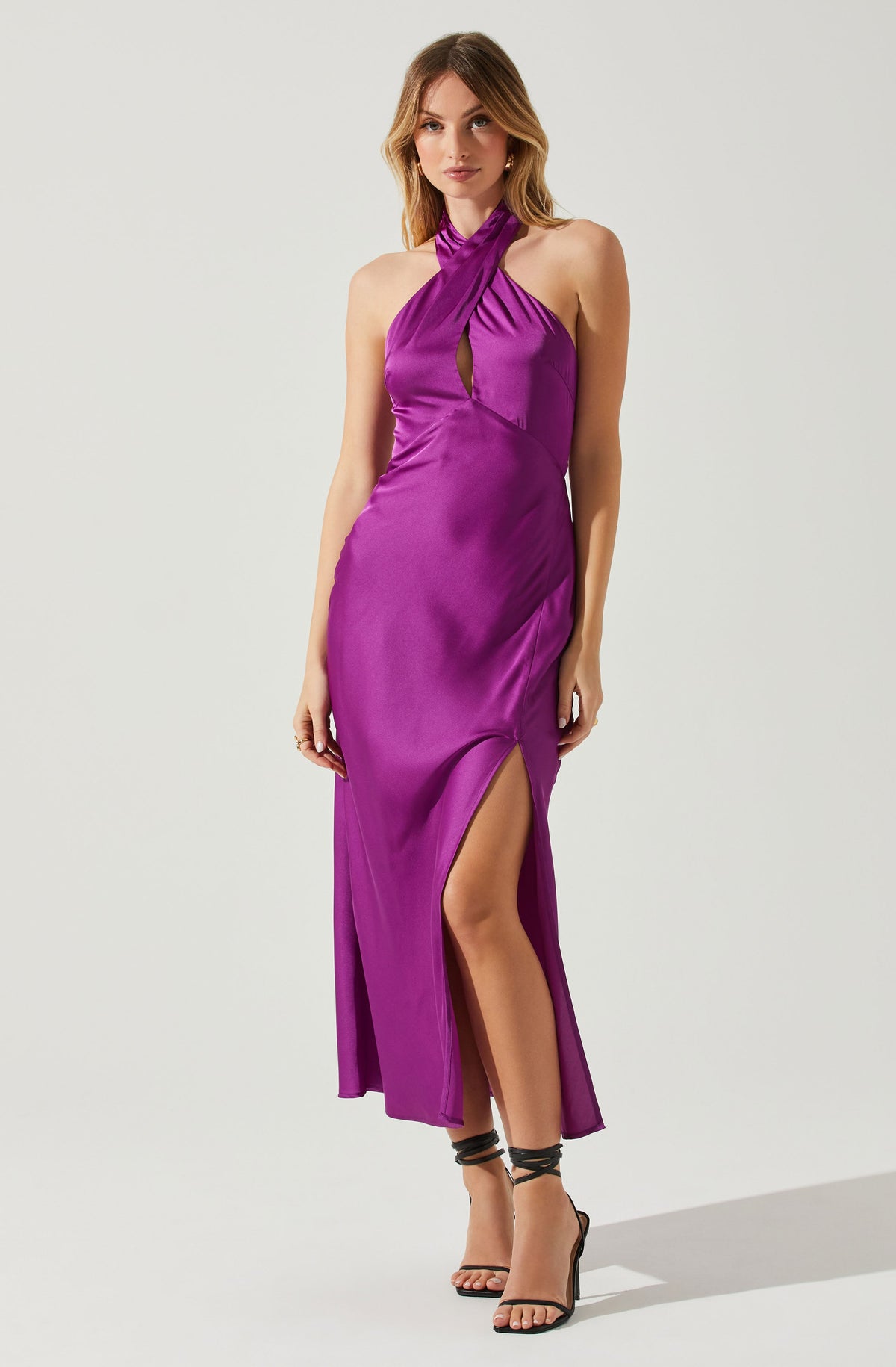 Marissa Satin Halter Neck Midi Dress– ASTR the Label