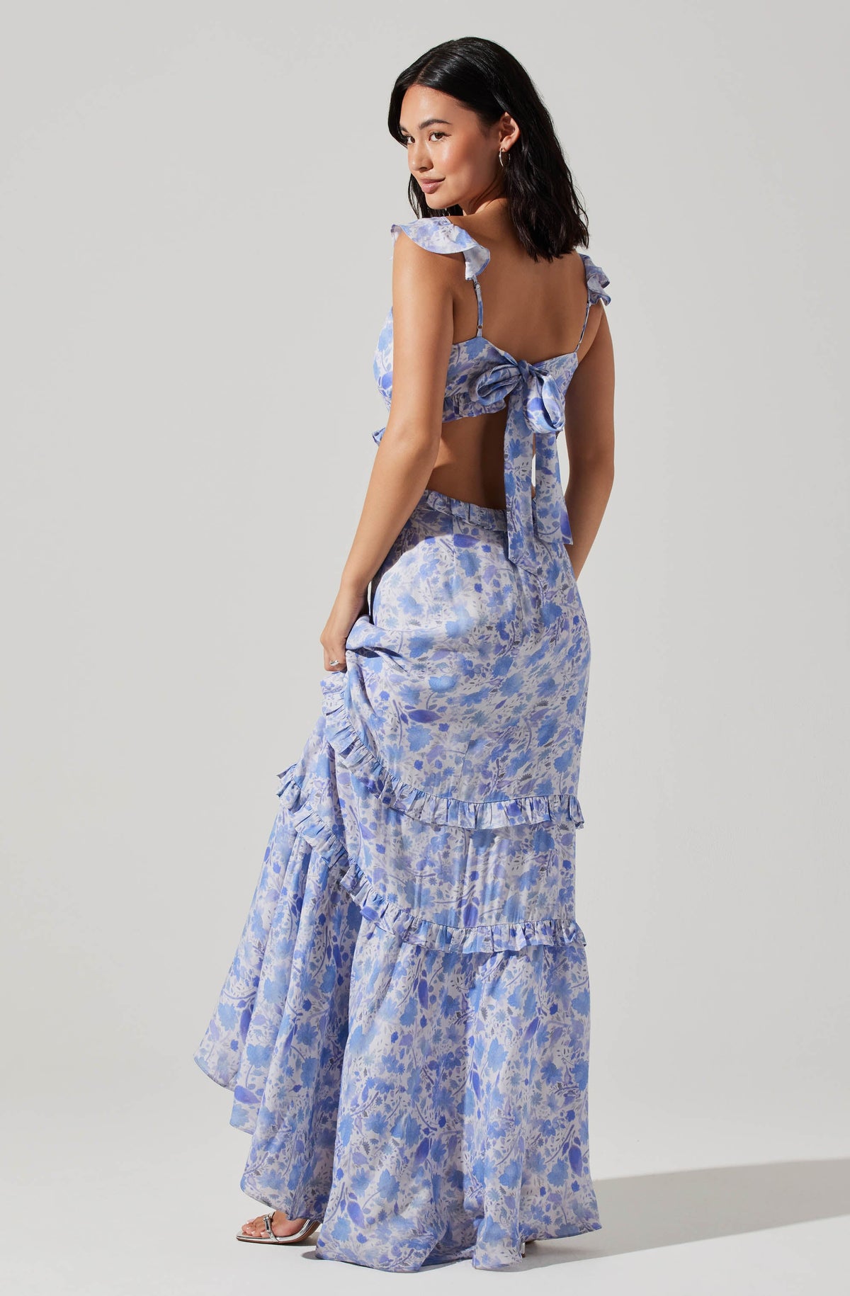 Astr The Label Women s Cassis Floral Print Maxi Dress Blue Floral Size L