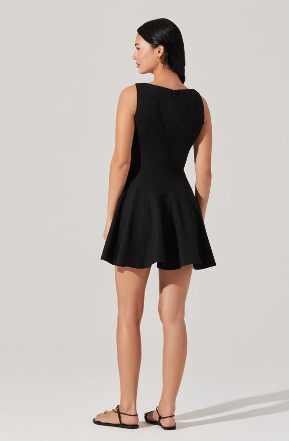 Xaria Dress