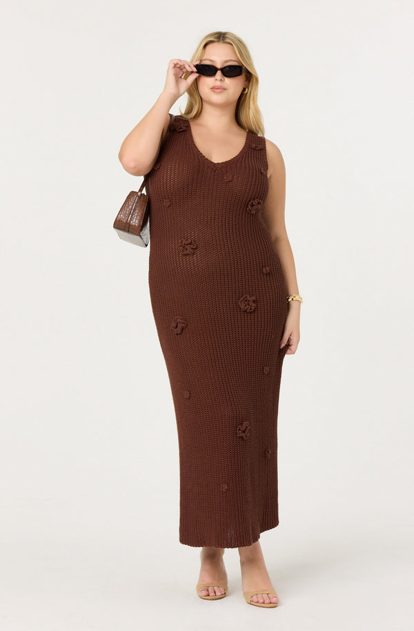ASTR the Label | Ainhoa 3D Floral Maxi Sweater Dress in Plus Size - Brown