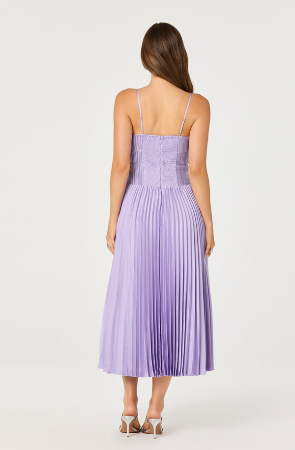 High Waisted Lavender Pleated Dress Purple Ladies Vneck Spandex Brunch Dress  For Women Sleeveless Long