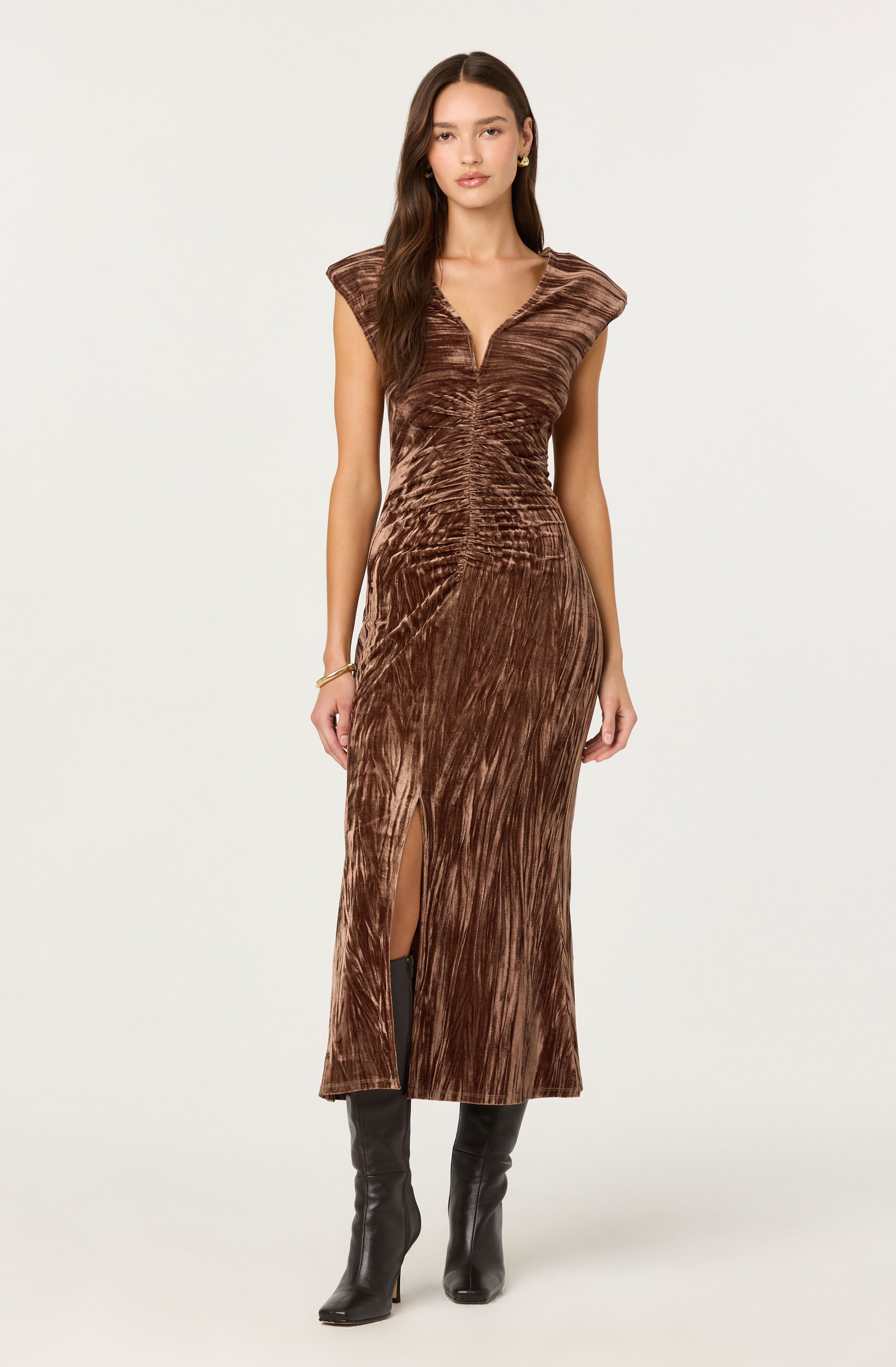 Daisha Crushed Velvet Midi Dress - ASTR the Label