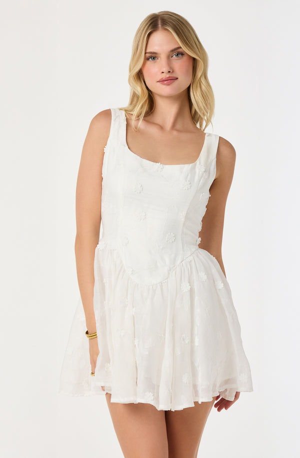 ASTR the Label | Reina Embroidered Floral Mini Dress in White | Size L