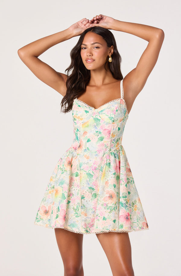 ASTR the Label | Birdie Floral Eyelet Sweetheart Mini Dress in Green Pink Floral | Size XL ASTR the Label | Birdie Floral Eyelet Sweetheart Mini Dress in Green Pink Floral | Size XL