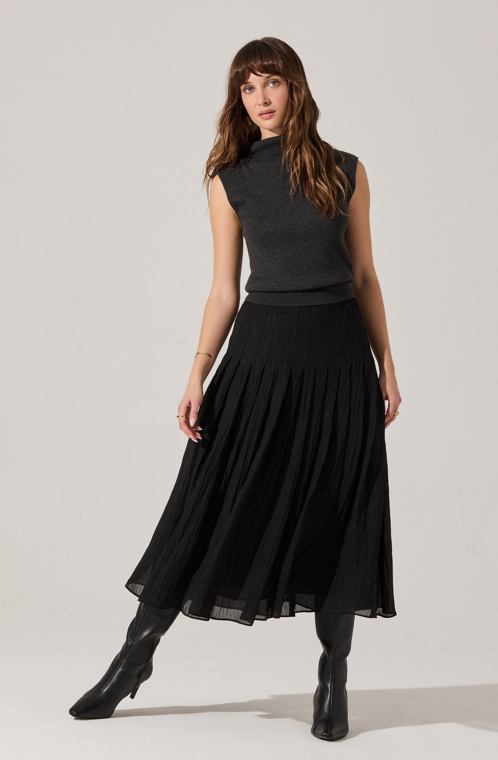 knee length dresses for ladies Noir Midi Pleated Skirt L
