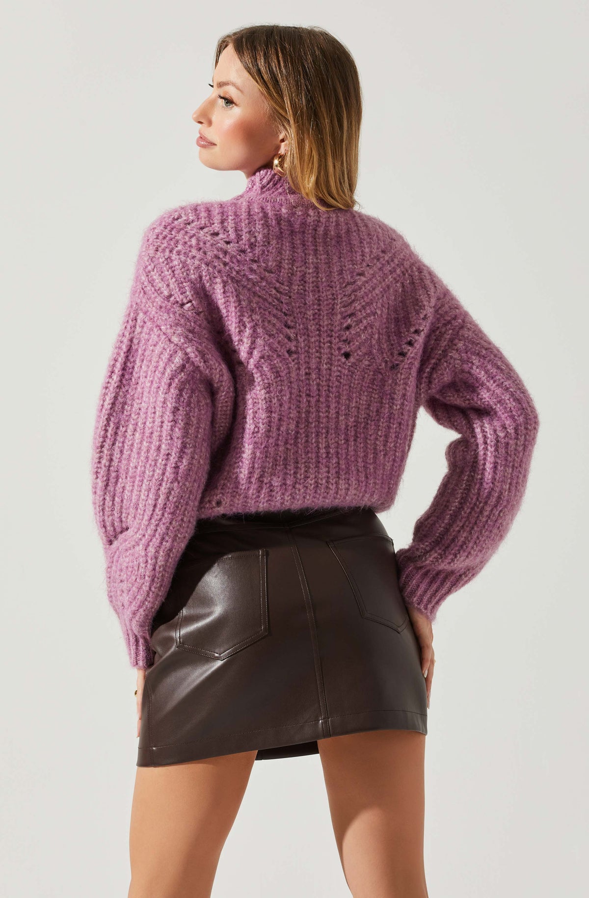 Kinsley Square Neck Pearl Sweater – ASTR The Label