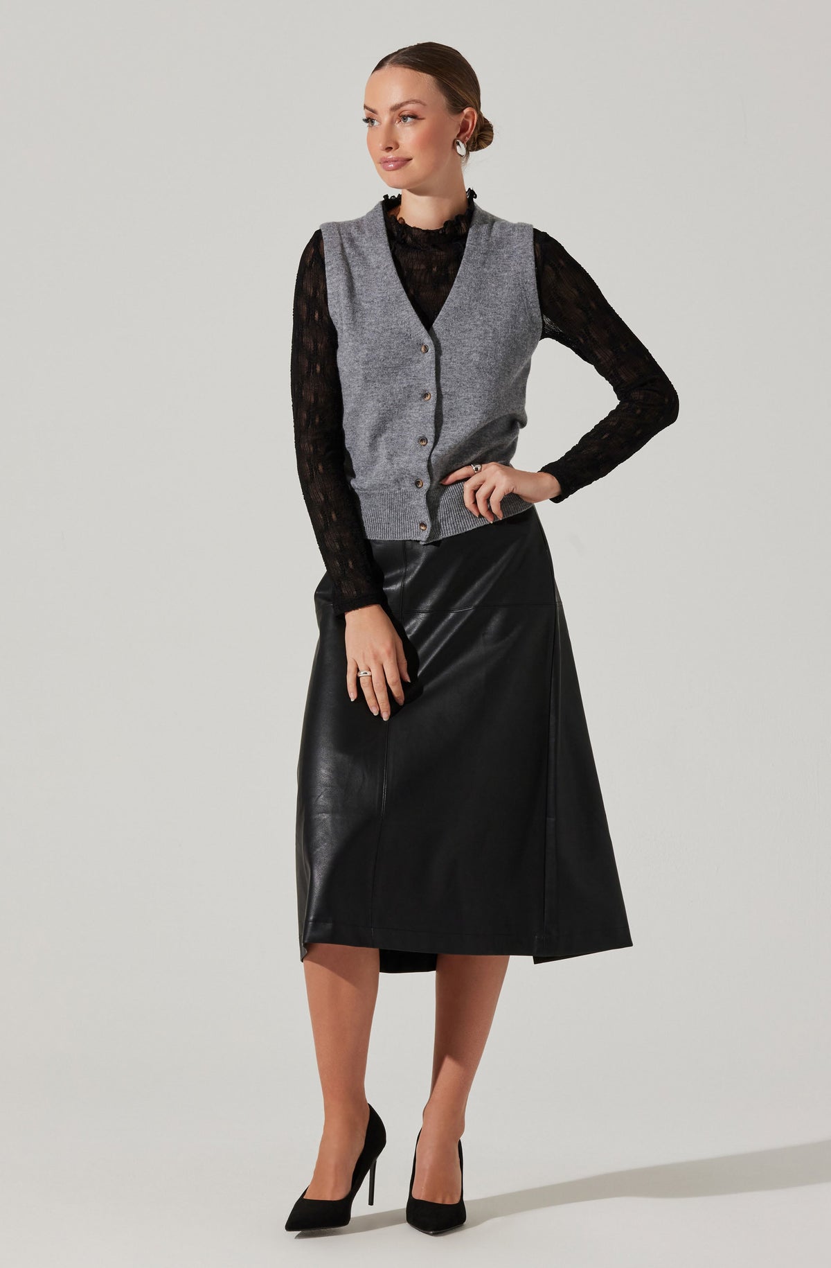 Colleen Mock Neck Lace Top– ASTR the Label