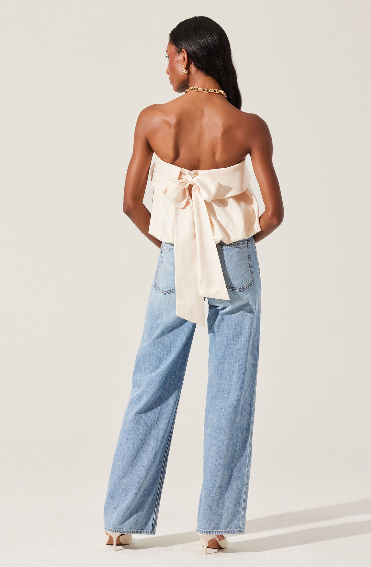 Khloe Strapless Bow Back Top– ASTR the Label