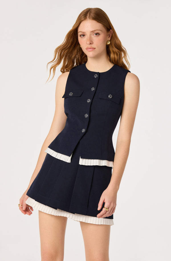 ASTR the Label | Kelson Pleated-Hem Button Vest in Navy