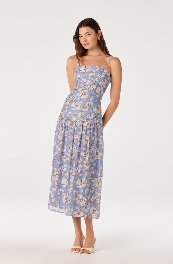 ASTR the Label | Ava Floral Pleated Midi Dress in Blue White Floral | Size L ASTR the Label | Ava Floral Pleated Midi Dress in Blue White Floral | Size L