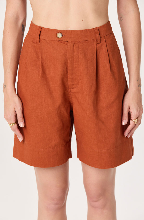 Koda Linen Pleated Shorts - ASTR the Label