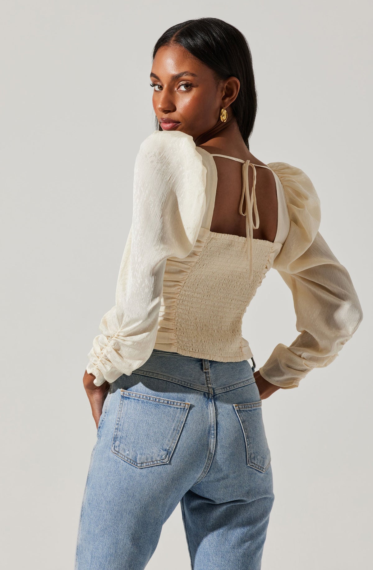 Long Sleeve Ruched Puff Sleeve Top – ASTR The Label