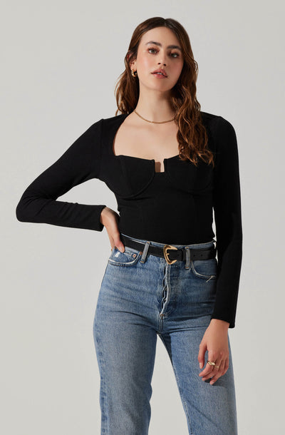 Long Sleeve Cupped Bust Knit Top