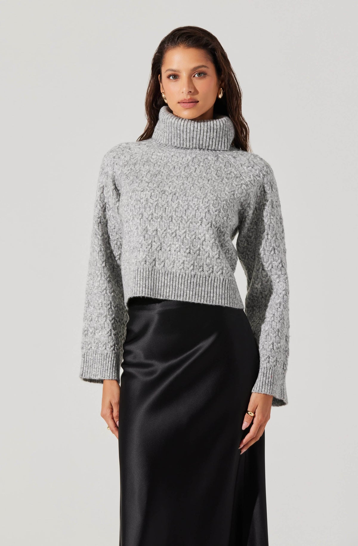 Textured Boxy Turtleneck Sweater– ASTR the Label
