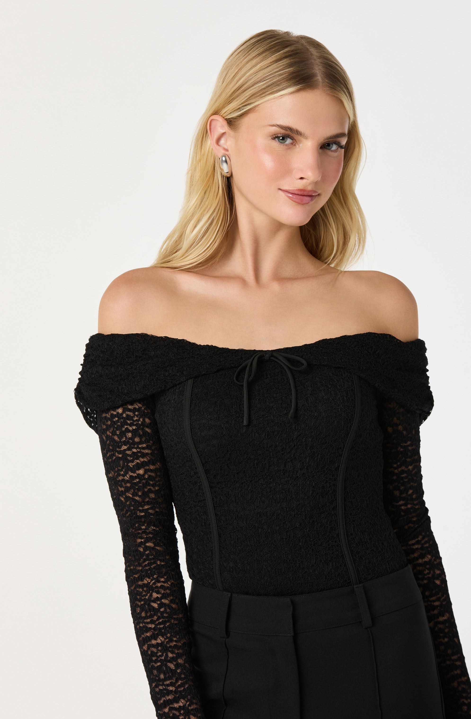Off Shoulder Lace Top - ASTR the Label