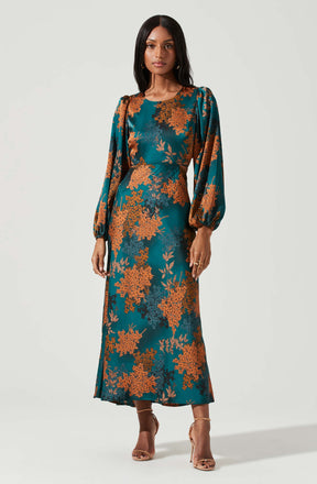 Blue Split Neck Flare Dress - This dress is ideal for a summer brunch.