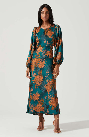 Blue Split Neck Flare Dress - This dress is ideal for a summer brunch.