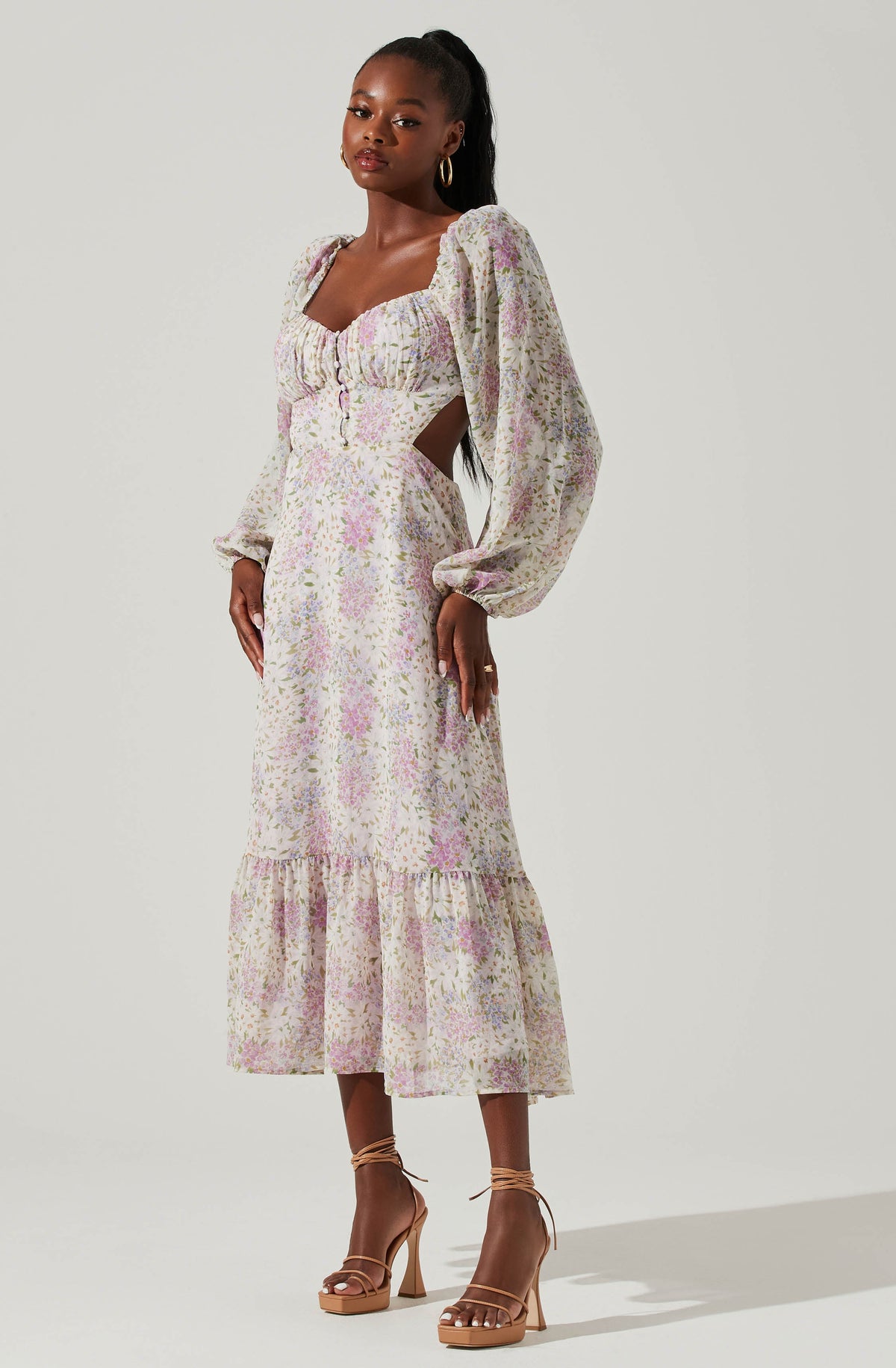 Floral long sleeve midi dress astr the best sale label