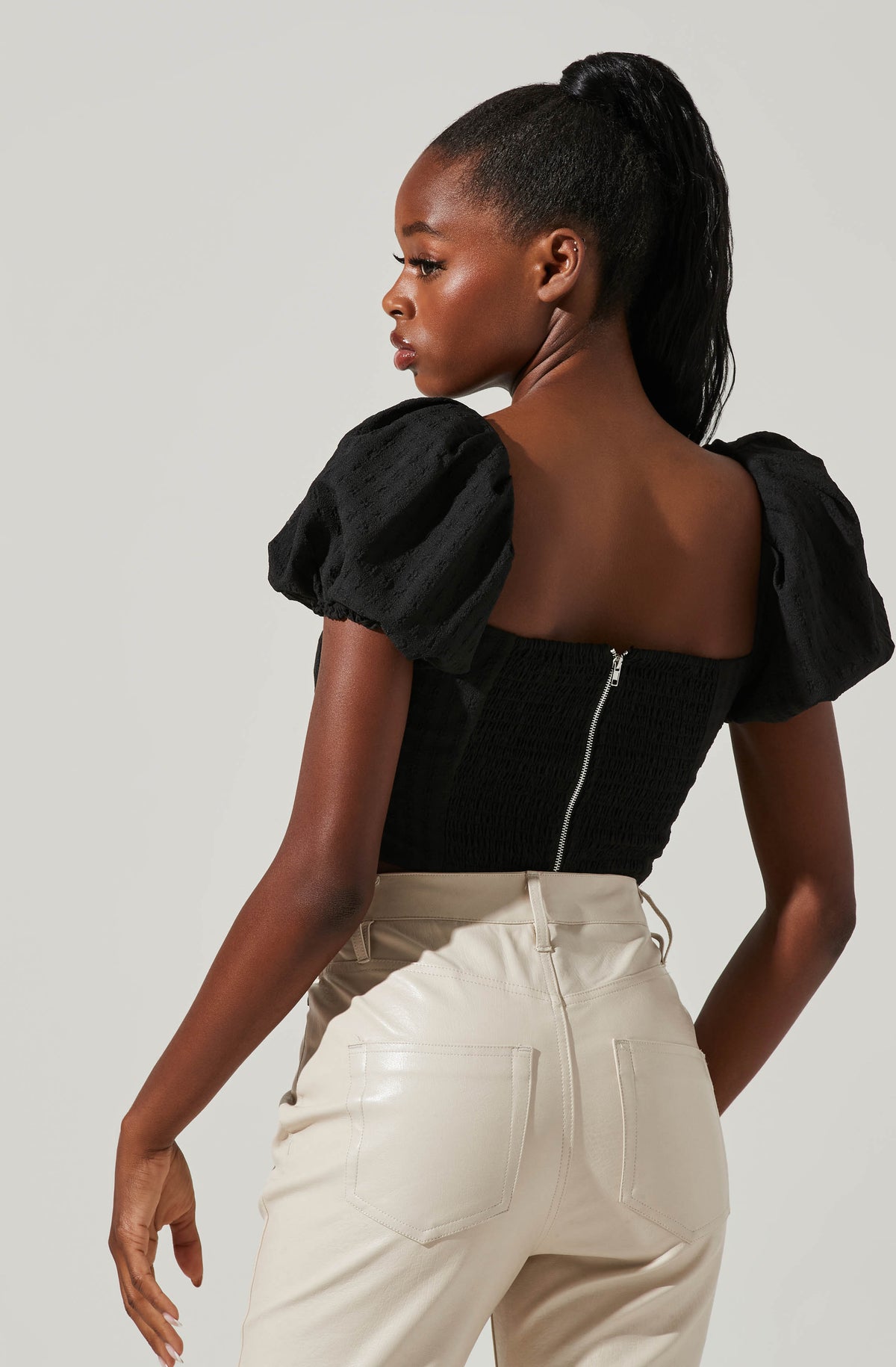 Paola Sweetheart Bustier Puff Sleeve Top – ASTR The Label