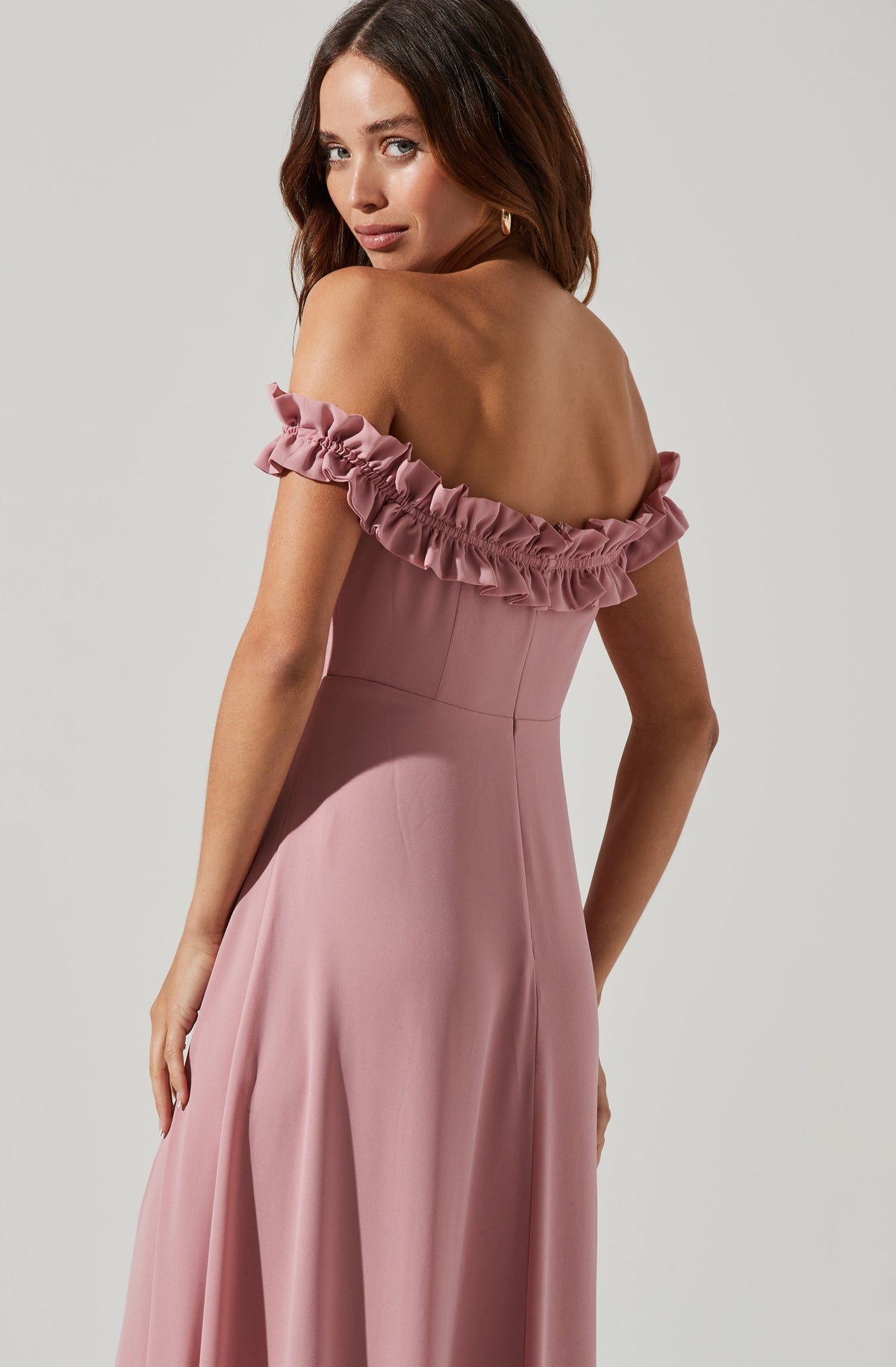 Venetia Off Shoulder Ruffle Trim Maxi Dress – ASTR The Label