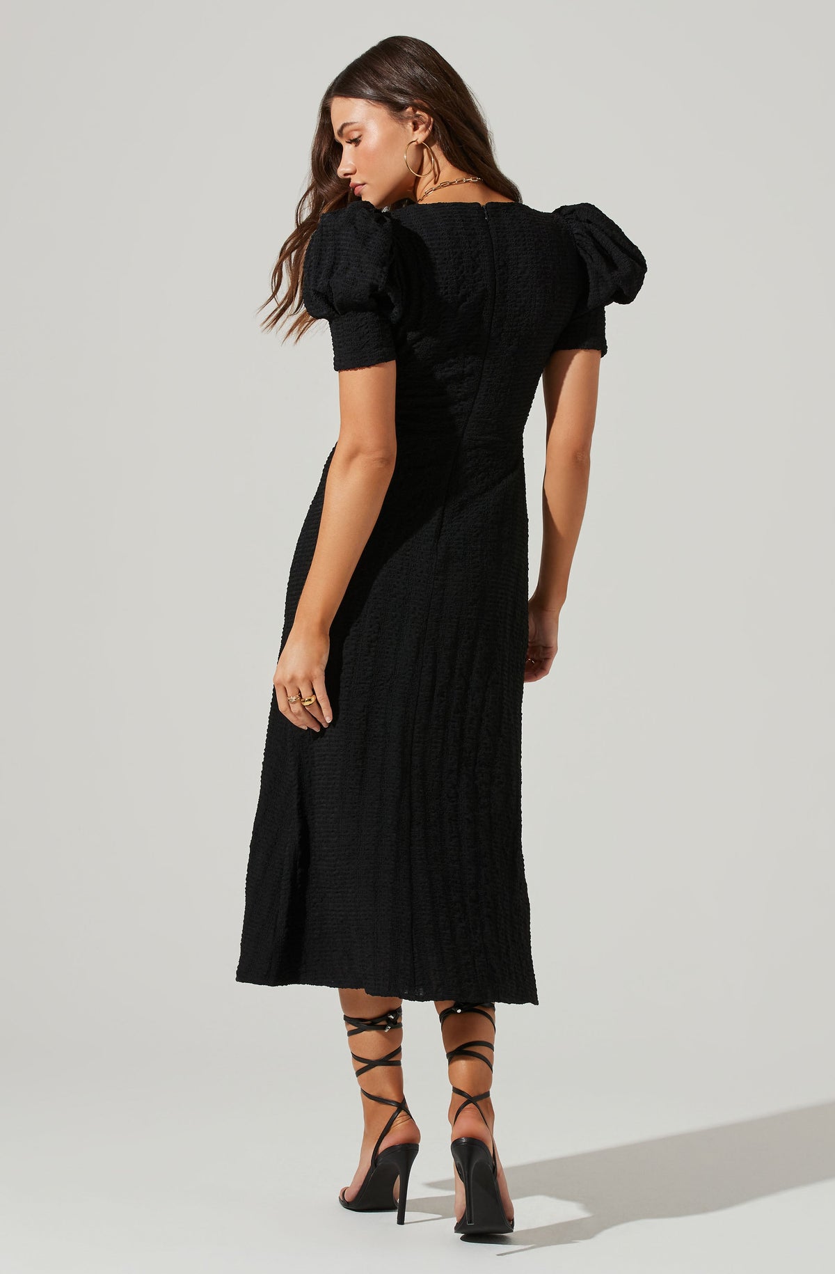 Puff Sleeve V Front Midi Dress – ASTR The Label