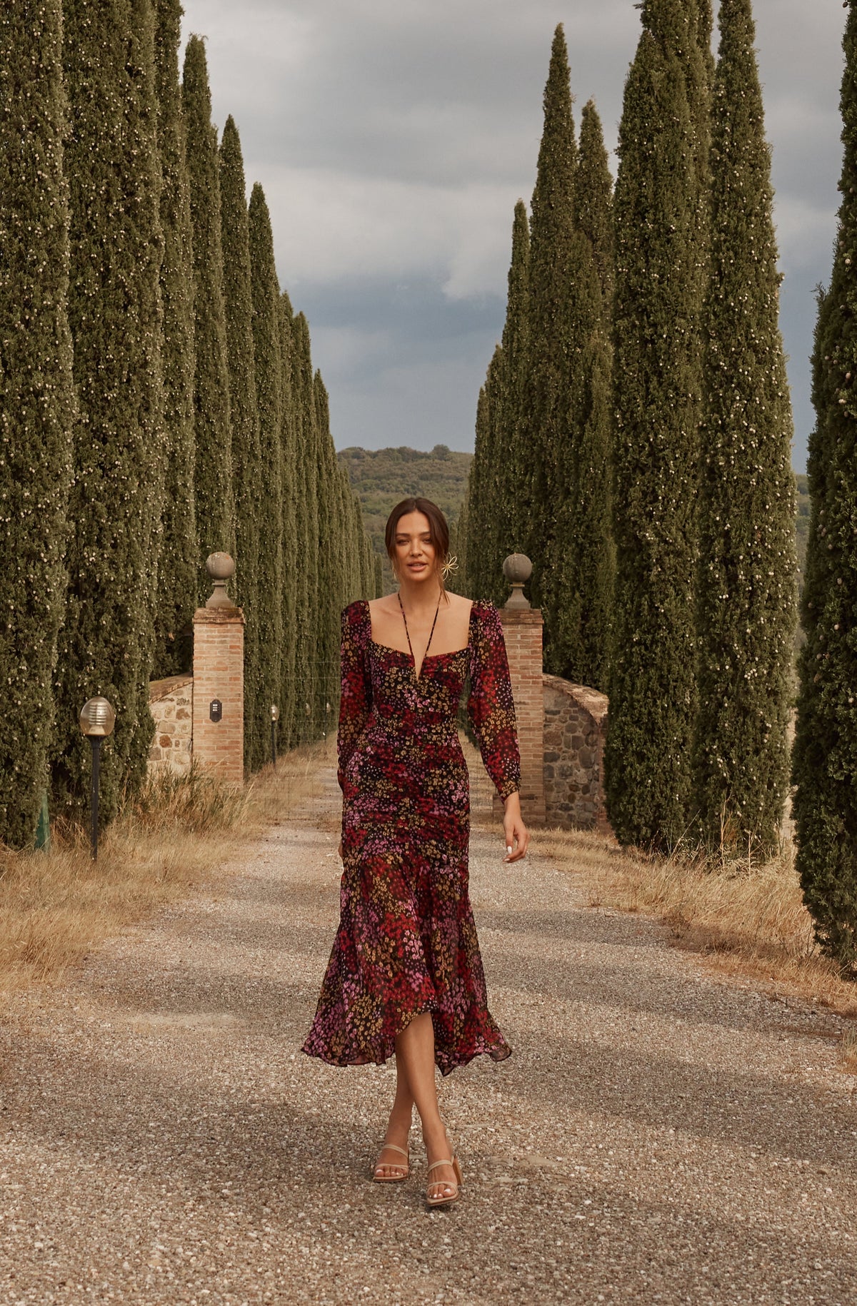 Floral long sleeve midi dress astr the label 2025